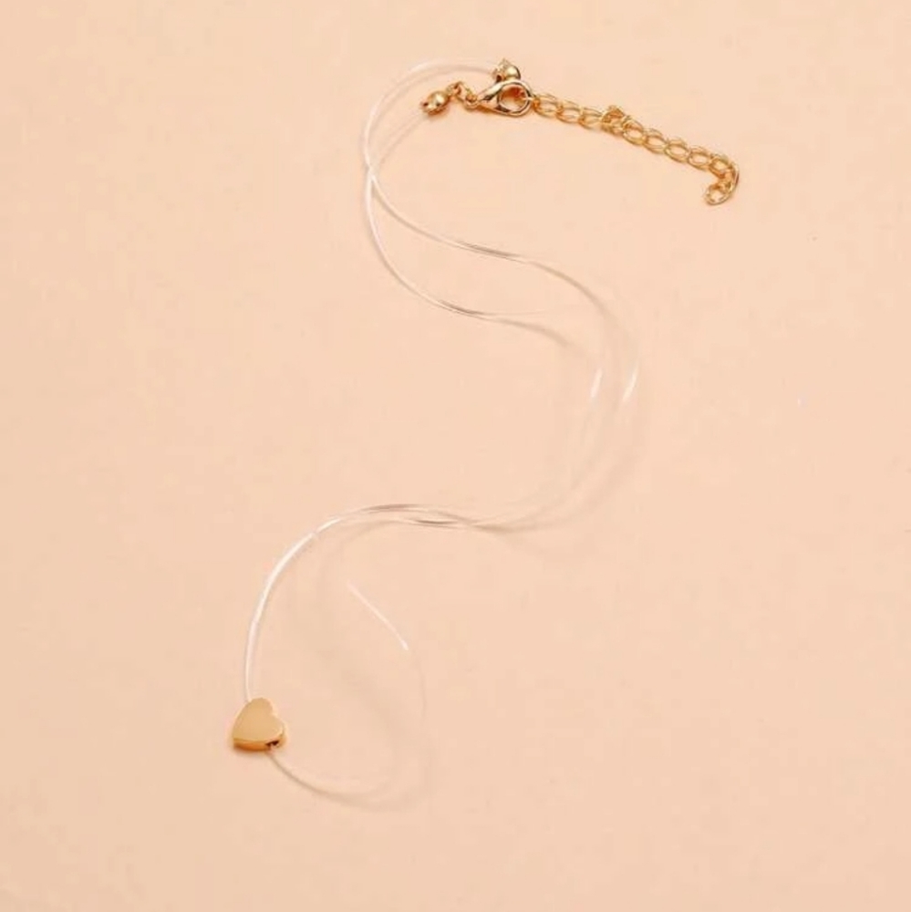*Malia* Invisible Chain Heart Choker - Picture 4 of 4